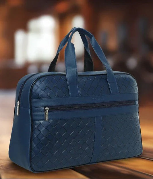 Nautica Textured Medium Casual Duffel Bag – Stylish, Durable, and Travel-Ready
